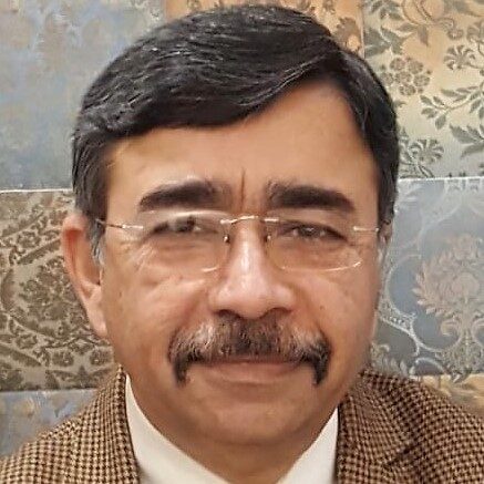 Dr. Brij Makkar Dr. Brij Makkar